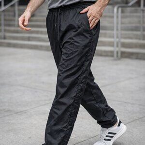 Reebok - Black Nylon Jogger Track Pants Trackies Mens Large